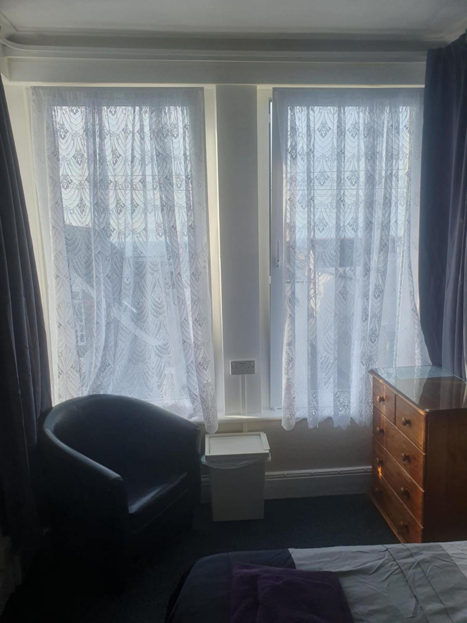 Double or Twin Room Shower