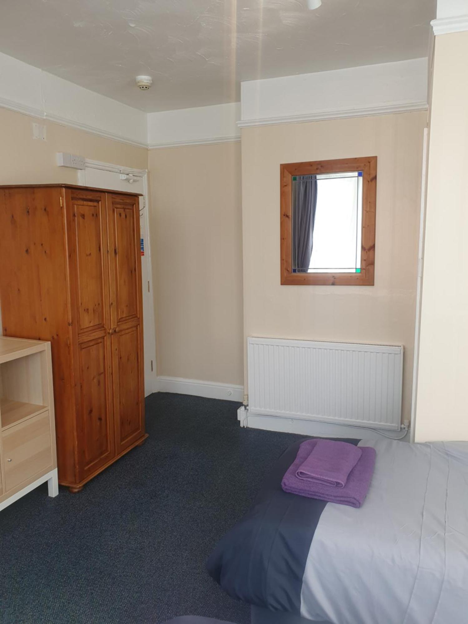 Double or Twin Room Shower