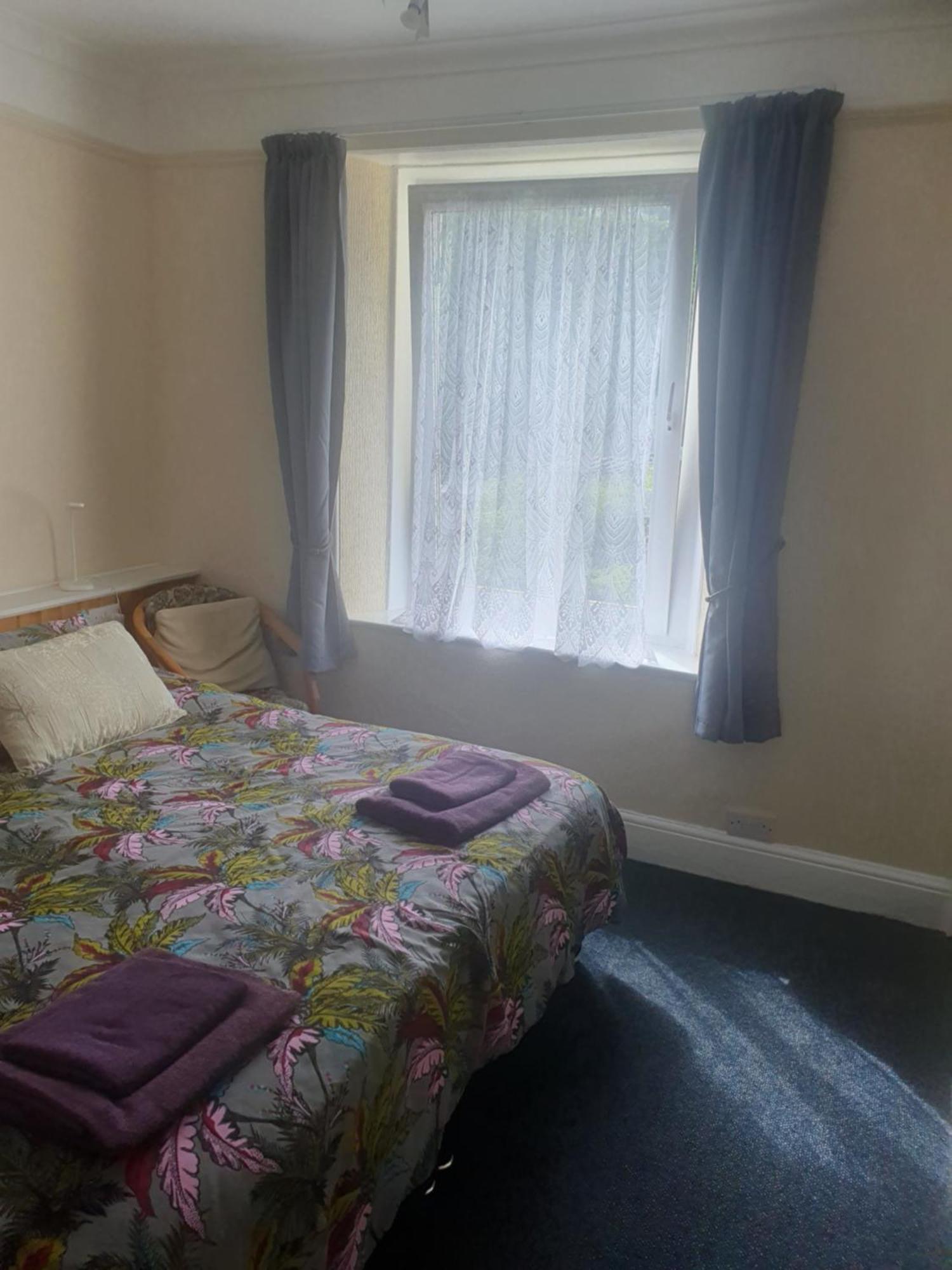 Double or Twin Room Shower