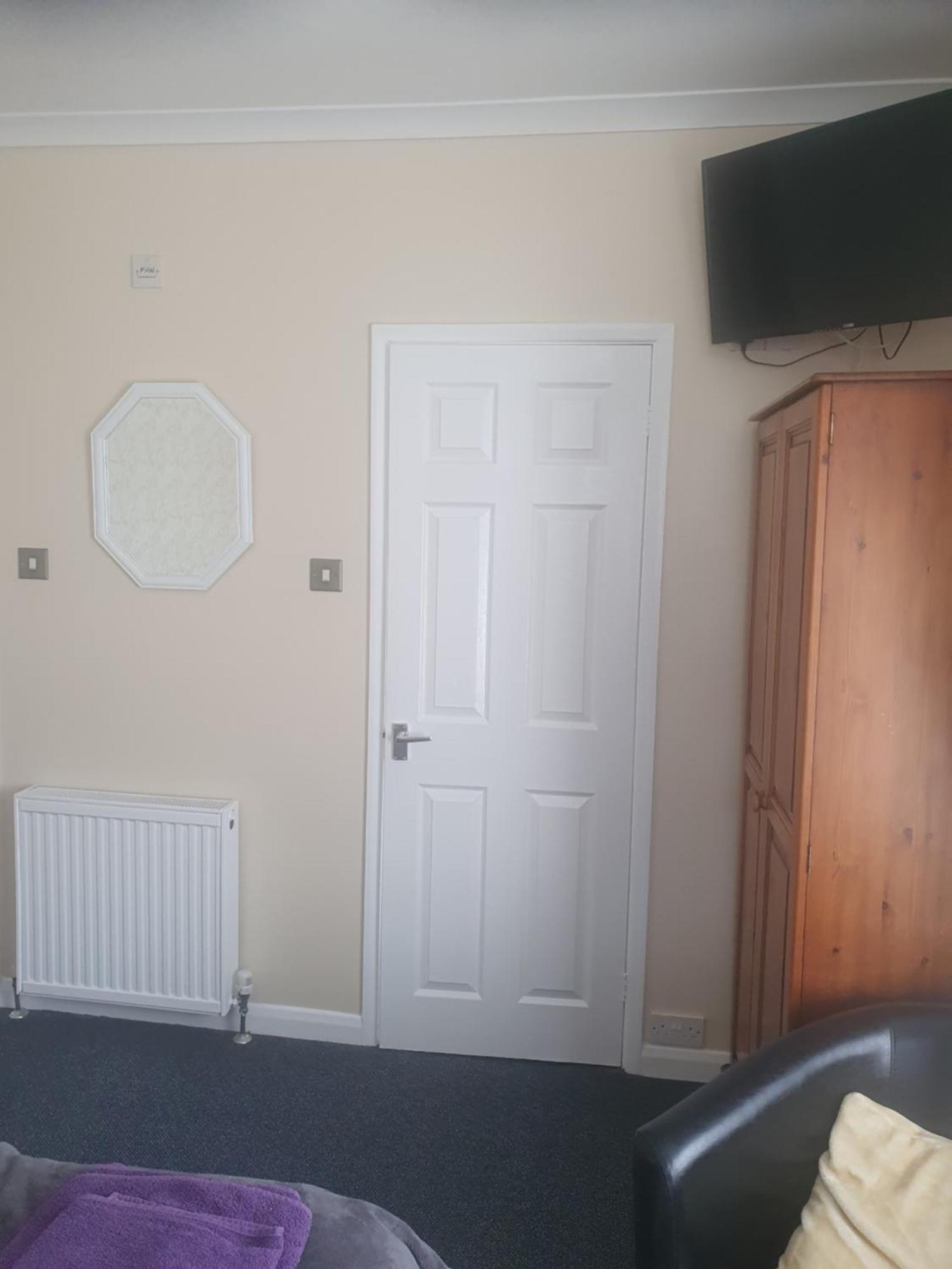 Double or Twin Room Shower