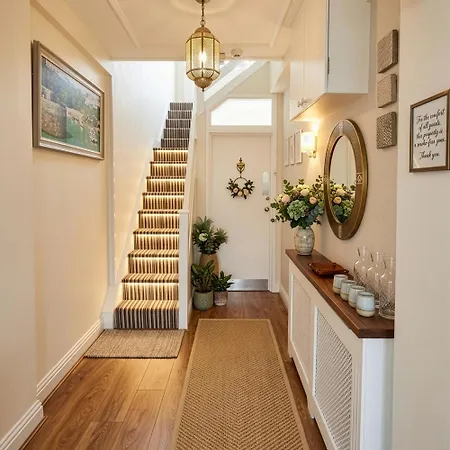 Trevellis Bed And Breakfast-2